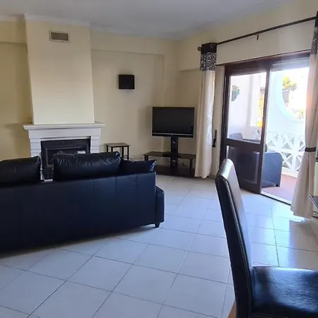 401 - 2 Bedroom - Oura - Sea View דירה *