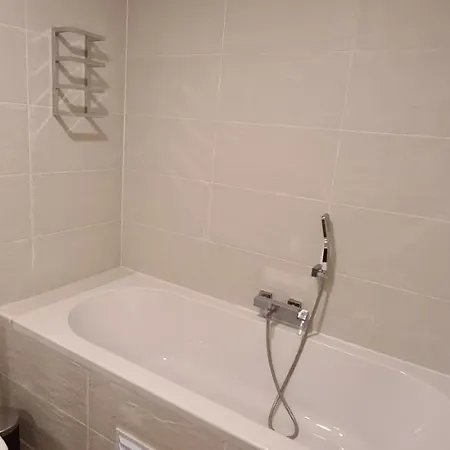 401 - 2 Bedroom - Oura - Sea View * אלבופיירה