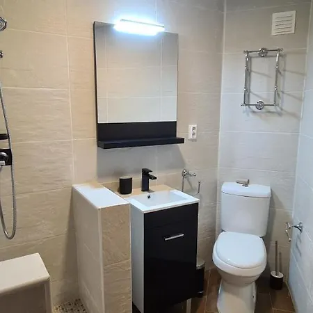 401 - 2 Bedroom - Oura - Sea View *