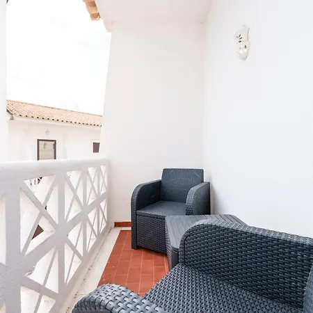 401 - 2 Bedroom - Oura - Sea View Lägenhet *