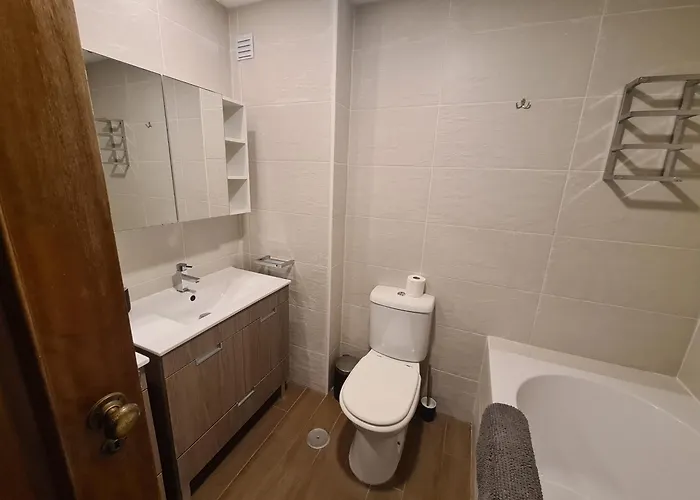 401 - 2 Bedroom - Oura - Sea View