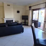 401 - 2 Bedroom - Oura - Sea View 아파트 *